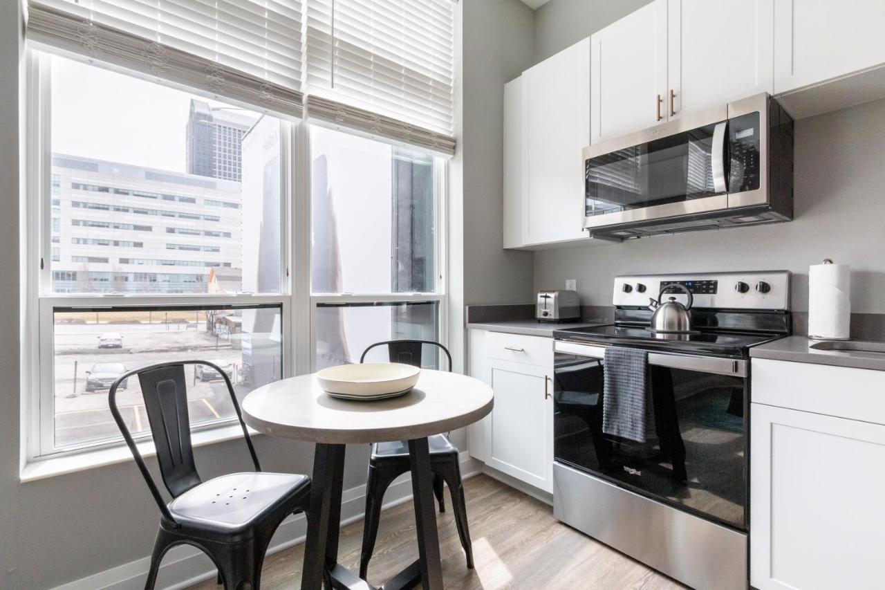 Mint House Columbus - Capitol Square Aparthotel ภายนอก รูปภาพ